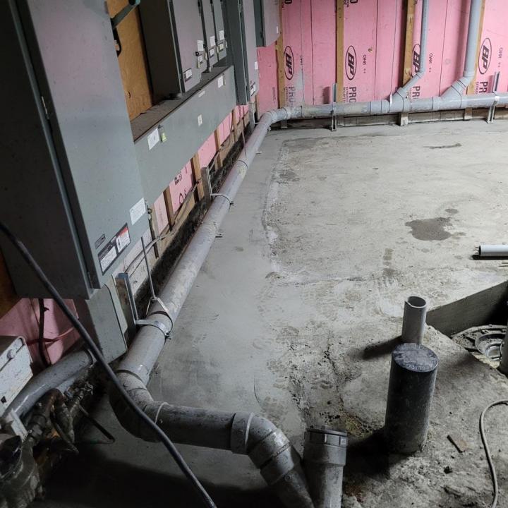 Des installateurs de drains français exercés à votre service